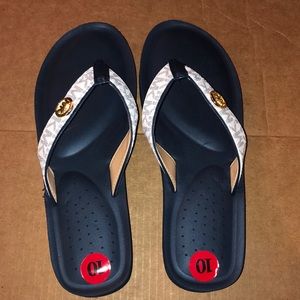 Michael Kors Gage Platform Flip Flops New With Box